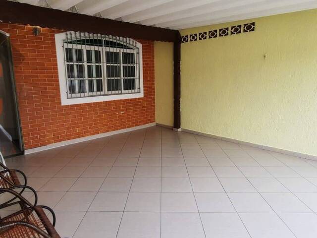 #64 - Casa para Venda em Praia Grande - SP