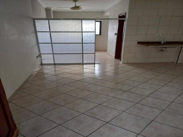 #132 - Apartamento para Venda em Praia Grande - SP - 2