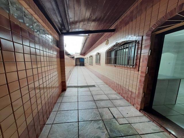 #232 - Casa para Venda em Praia Grande - SP